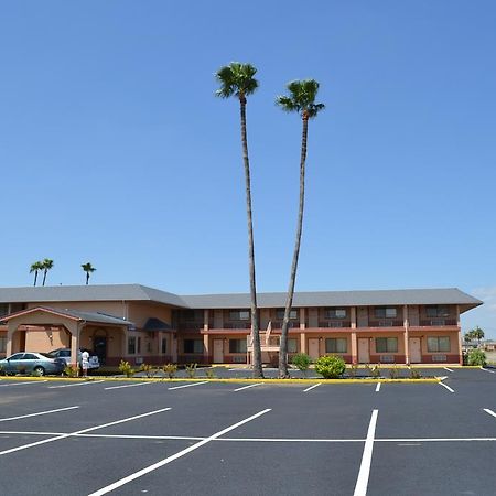 Deluxe Inn And Suites Weslaco Kültér fotó