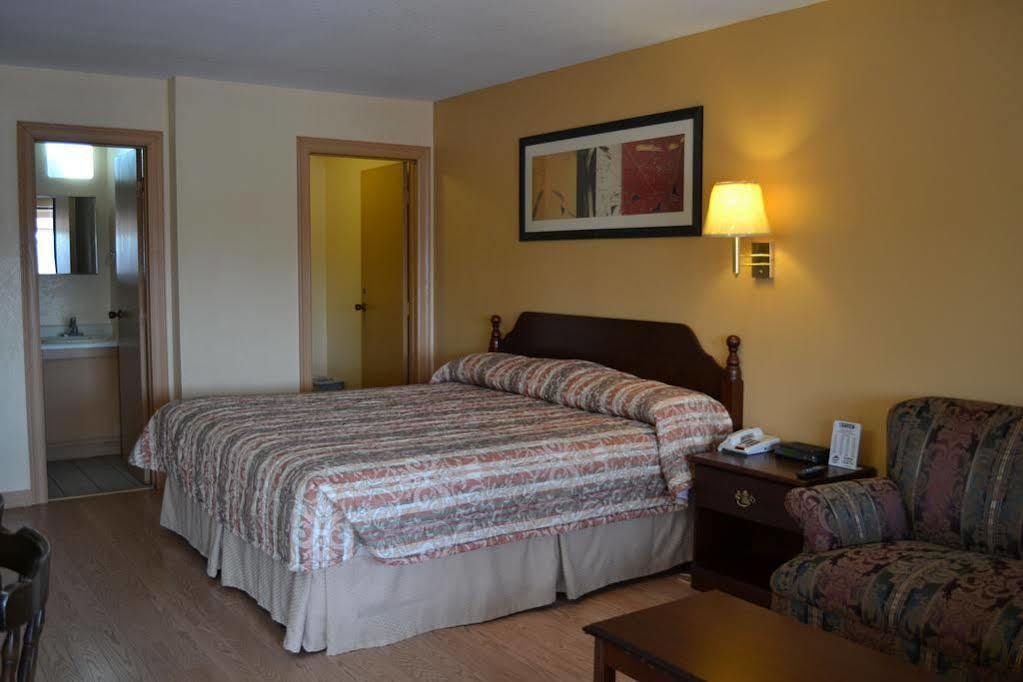 Deluxe Inn And Suites Weslaco Kültér fotó