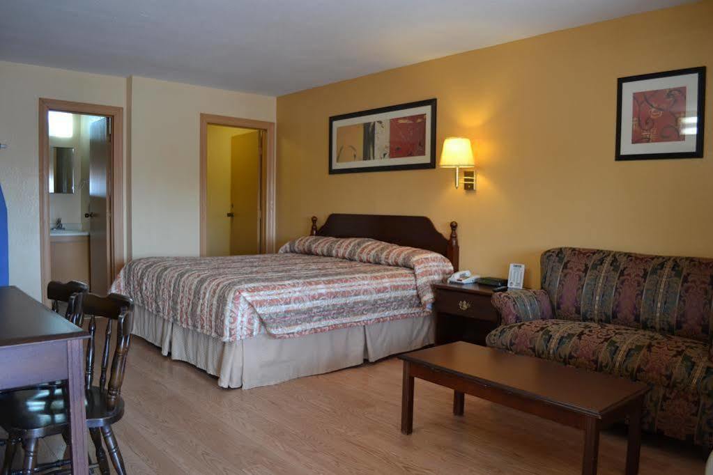 Deluxe Inn And Suites Weslaco Kültér fotó